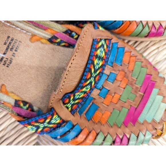 CACAHIS Slip On Sandals Womens Size 9 Brown‎ Colorful Frida Kahlo Loafers Aztec - Picture 2 of 8